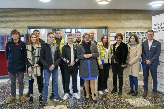 Innenministerin Daniela Behrens zu Besuch in der Hannah-Arendt-Schule in Hannover