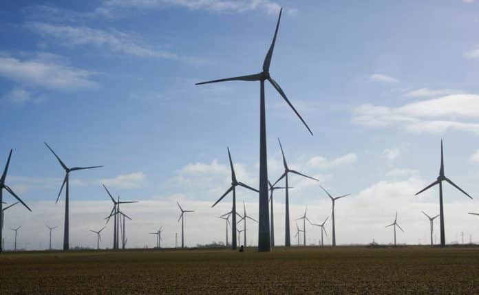 Windkrafträder © Ulrich Stamm