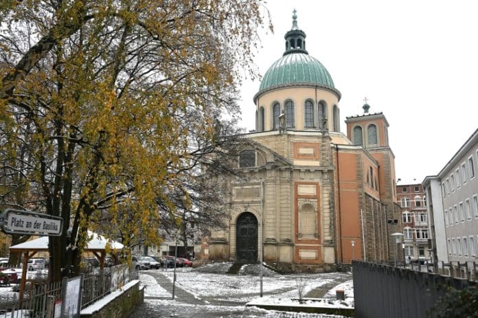 Höhepunkt des musikalischen Advents in der Basilika St. Clemens: das Weihnachtsoratorium von Johann Sebastian Bach