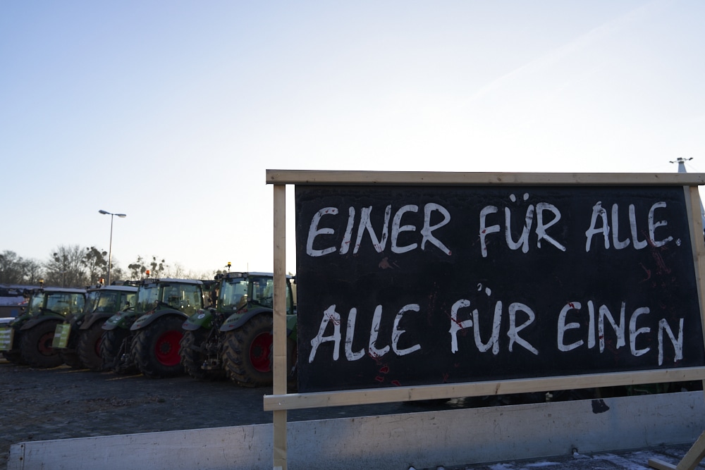 Protest der Landwirte und Bauern der Region Hannover und aus Niedersachsen in der Innenstadt von Hannover und am Landtagsgebäude am 11.01.2024 © Ulrich Stamm
